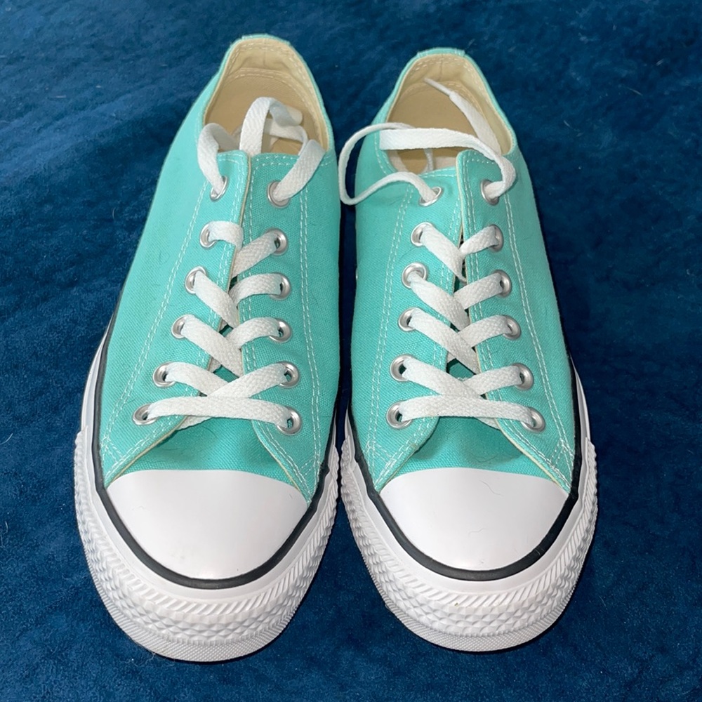 Low Top Converse (Aqua)